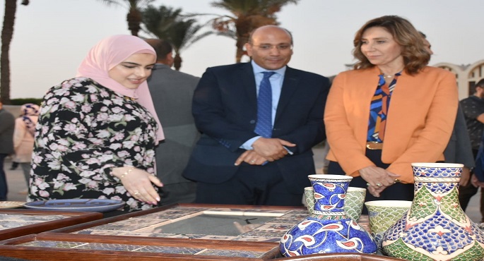 وزيرة الثقافة تشهد حفل تخرج الدفعتين الثانية والثالثة من “صنايعية مصر”