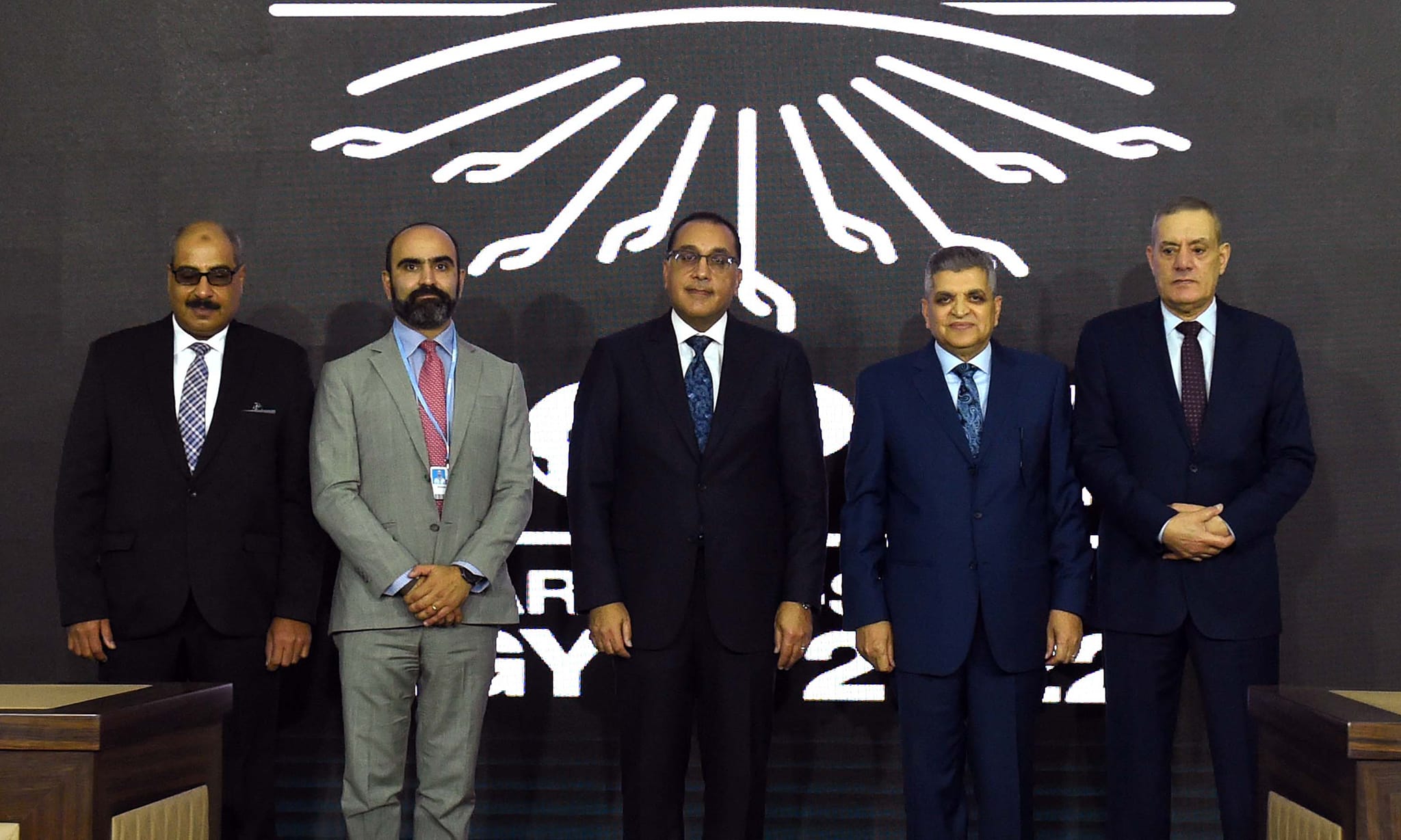 مدبولي يشهد توقيع مذكرة تفاهم لتطوير واستعادة النظام البيئي لبحيرة البردويل وتنمية سيناء