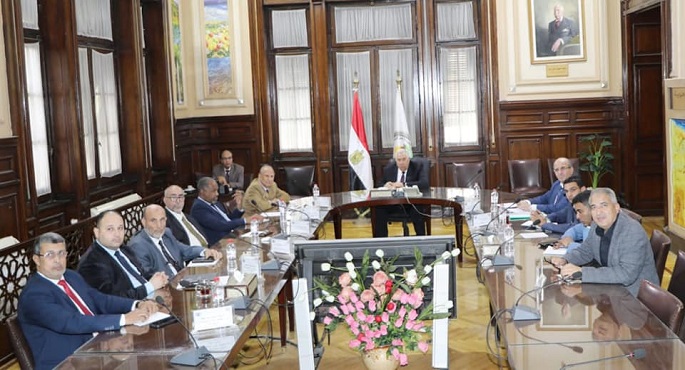 وزير الزراعة يلتقي مسئولى شركة أمات للدواجن السعودية ويؤكد على دعم الدولة للمستثمرين وتهيئة مناخ الاستثمار