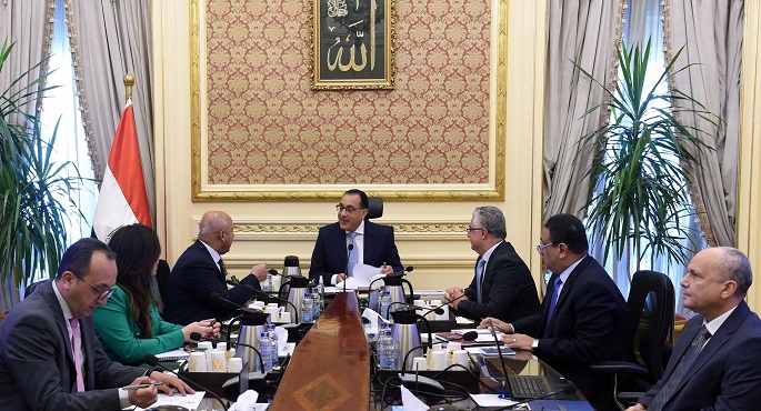 رئيس الوزراء يتابع الموقف التنفيذي لمشروع استكمال وتطوير ميناء العين السخنة