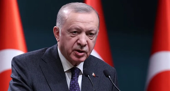 أردوغان لماكرون: تركيا تسعى لإعادة الشأن الإيرانى إلى طاولة المفاوضات