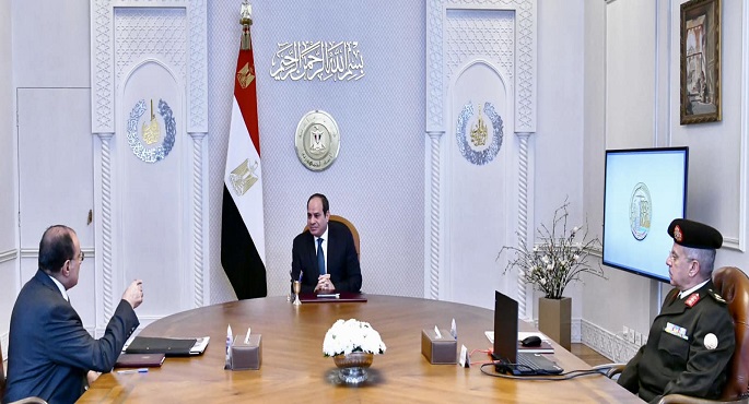الرئيس السيسي يوجه بتعزيز جهود استعادة الوجه الحضاري للأحياء السكنية بالقاهرة والإسكندرية