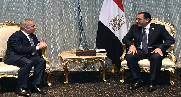 بالصور .. رئيس الوزراء يلتقي نظيره الفلسطيني على هامش قمة المناخ COP27