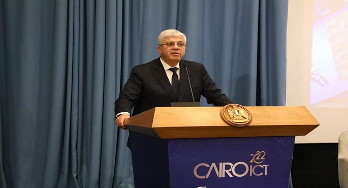 بالصور .. وزير التعليم العالي: الاهتمام بتكنولوجيا المعلومات والاتصالات من اهم أولويات الوزارة