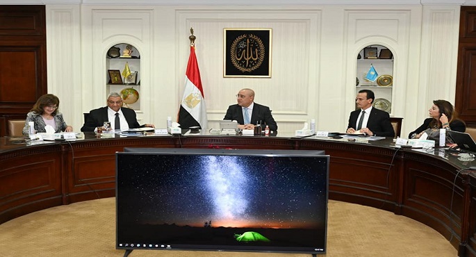 بالصور.. وزير الإسكان يستعرض المسودة النهائية لمشروع إعداد السياسة الحضرية الوطنية