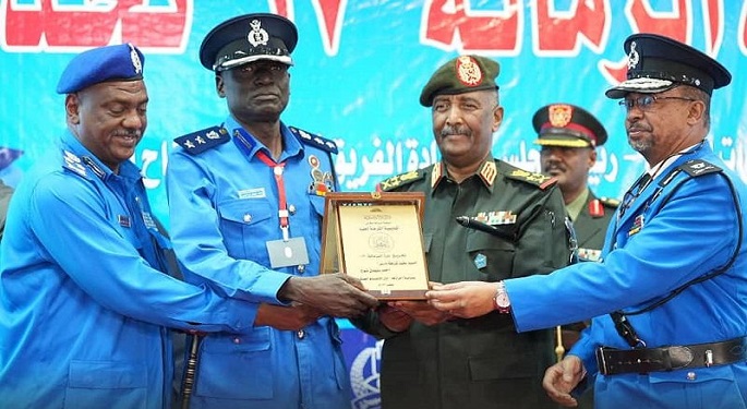 البرهان: جهات تحاول الوقيعة بين الشرطة والشعب في السودان