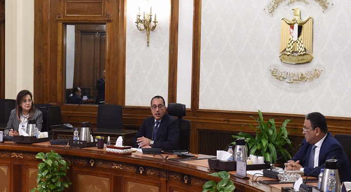 رئيس الوزراء يتابع جهود صندوق مصر السيادي لجذب الاستثمارات الأجنبية