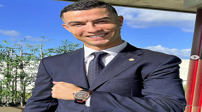 ساعة رونالدو التي دمرت علاقته مع مانشستر يونايتد !!