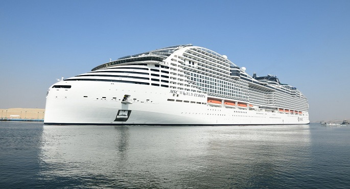 بالصور.. قناة السويس تشهد عبور أحدث السفن السياحية في العالم في رحلتها الأولى MSC WORLD EUROPA