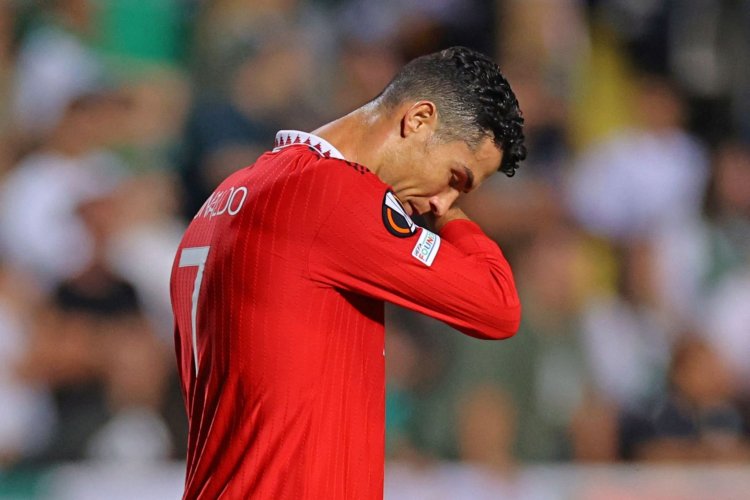 مانشستر يونايتد يعلن فسخ تعاقده مع رونالدو بالتراضي