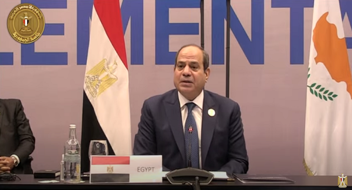 بالفيديو .. السيسي : سنعمل على مواجهة تغير المناخ والتكيف مع آثاره السلبية على أساس علمي صحيح