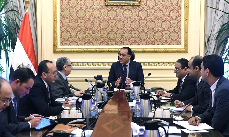 بالصور .. رئيس الوزراء يستعرض مشروعات الطاقة المتجددة ومستجدات مشروع إنتاج الهيدروجين الاخضر