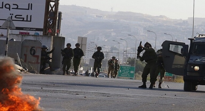 استشهاد فلسطيني وإصابة آخرين في مواجهات مع القوات الإسرائيلية في محيط “قبر يوسف”