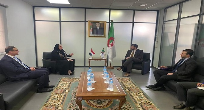 نيفين جامع تلتقي وزير المؤسسات الناشئة والصغيرة في الجزائر لبحث سبل التعاون في مجال دعم ريادة الأعمال