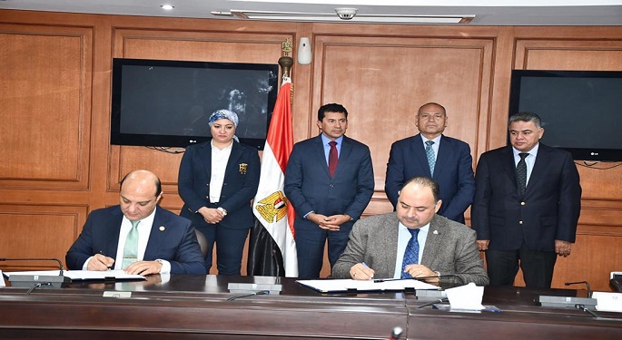 بالصور.. وزير الرياضة يشهد توقيع بروتوكول تعاون بين نادي النادي واتحاد الجمباز