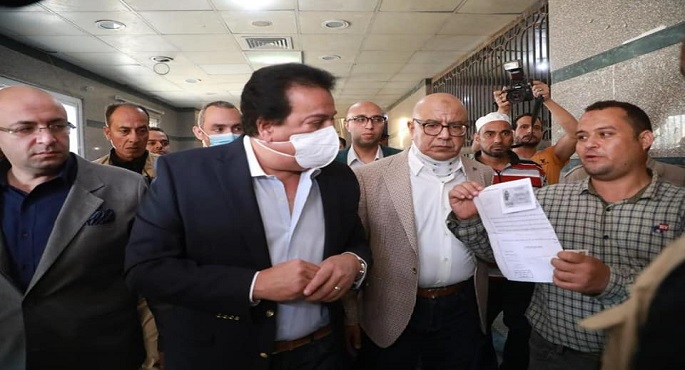 بالصور .. وزير الصحة يقوم بجولة ميدانية لعدد من المنشآت الطبية بمحافظة بني سويف