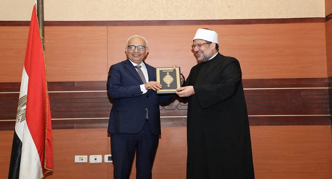 بالصور.. وزيرا التعليم و الأوقاف يكرمان الفائزين في المسابقة الثقافية الدينية الكبرى