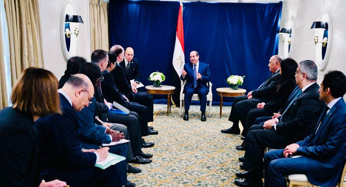 الرئيس السيسي يؤكد اهتمامه بالتشاور المستمر مع قيادات البنك الدولي
