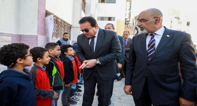 بالصور.. وزير الصحة يُعلن مواصلة العمل بمبادرة رئيس الجمهورية للكشف المبكر عن “الأنيميا والسمنة والتقزم”