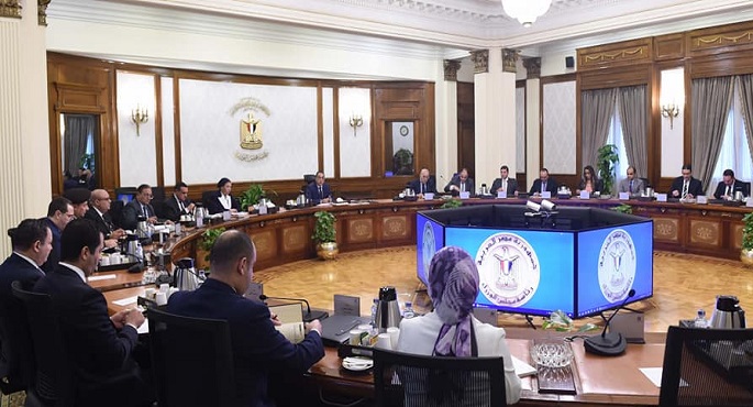 مدبولي: توجيهات رئاسية بسرعة إصدار “الرخصة الذهبية” للمشروعات خاصة بقطاع الصناعة