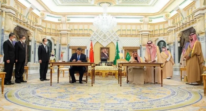 الملك سلمان ورئيس الصين يوقعان اتفاقية الشراكة الاستراتيجية الشاملة