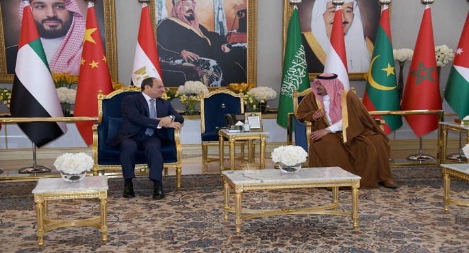 بالفيديو والصور.. الرئيس السيسي في السعودية للمشاركة في القمة العربية الصينية الأولى