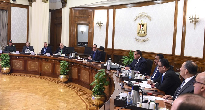 بالصور.. مدبولي يتابع موقف المشروعات التنموية والخدمية وتطوير المناطق العشوائية بالإسكندرية ومطروح