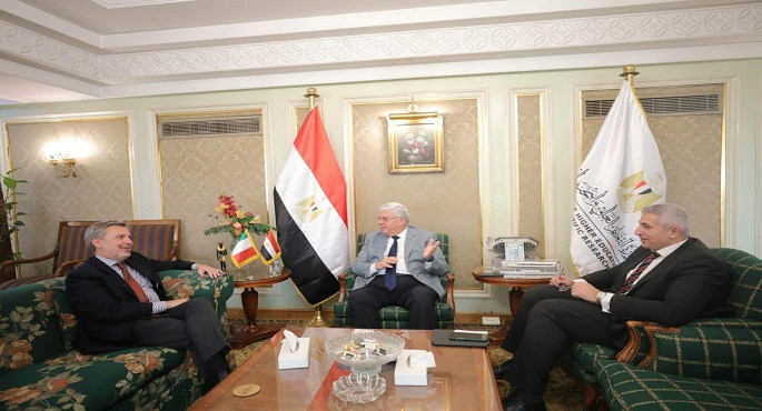 بالصور.. وزير التعليم العالي يبحث آليات التعاون العلمي والتكنولوجي مع إيطاليا