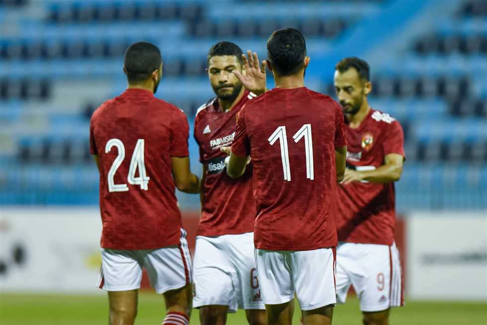 الأهلي يواصل صدارة الدوري الممتاز بالعلامة الكاملة بفوزه على غزل المحلة بثنائية نظيفة