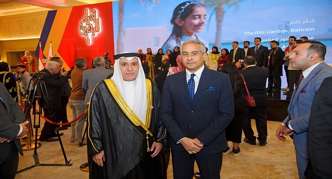 بالصور .. وزير القوى العاملة يشارك في العيد الوطني للبحرين