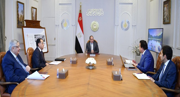 الرئيس السيسي يوجه بتخصيص حزم تحفيزية للأطقم الطبية العاملة بوحدات الرعاية الأساسية