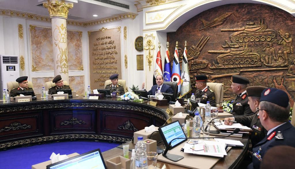 بالصور.. الرئيس السيسي يشهد اختبارات كشف الهيئة للطلبة الجدد المتقدمين للالتحاق بالأكاديمية العسكرية والكليات العسكرية