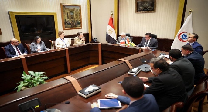 بالصور .. وزير الصحة يبحث مع السفير الفرنسي التعاون المشترك في القطاع الصحي
