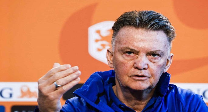 رسميًا .. لويس فان جال يعلن رحيله عن تدريب منتخب هولندا
