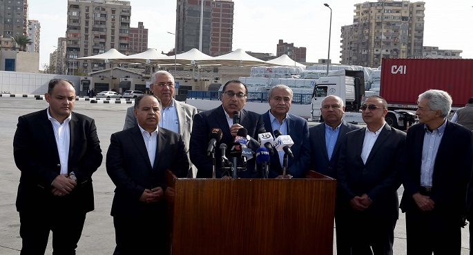 بالصور- خلال مؤتمر صحفي بميناء الإسكندرية.. رئيس الوزراء: من 24 حتى 30 ديسمبر تم خروج سلع وبضائع بقيمة 1.236 مليار دولار