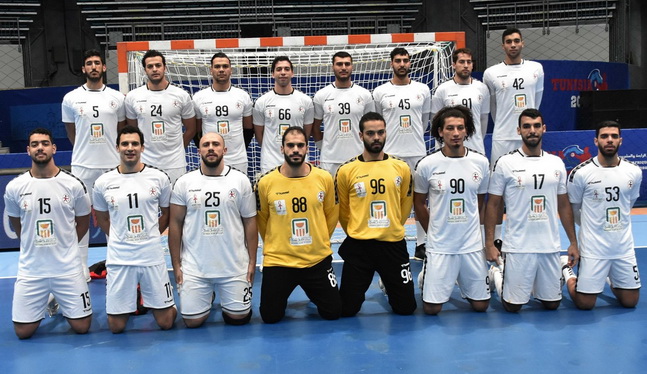 منتخب اليد يدخل معسكرا بالمركز الأولمبي اليوم استعداداً لبطولة العالم