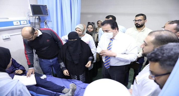 بالصور ..وزير الصحة: التجاوز في حق الفرق الطبية والعاملين بالمنشآت الصحية أمر مرفوض تمامًا
