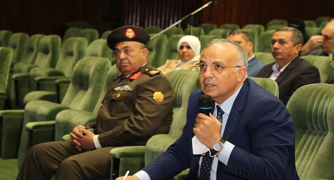 بالصور.. وزير الرى يشارك في ورشة عمل “تحديد إمكانات الخزانات الجوفية بجمهورية مصر العربية – المرحلة الثانية”