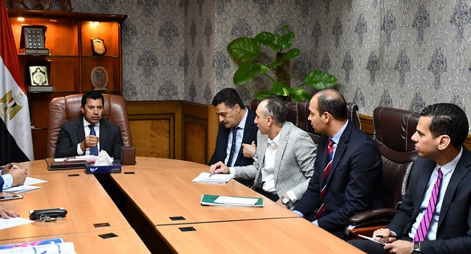 بالصور.. وزير الرياضة يبحث استعدادات استضافة مصر بطولة التصنيف العالمي للمصارعة فبراير المقبل