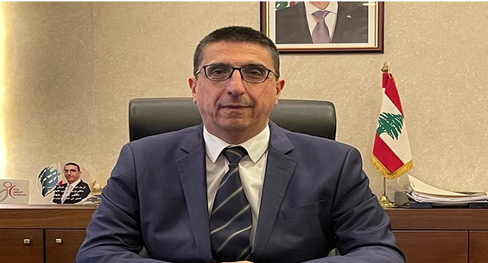 رئيس الحكومة اللبنانية يعتزم عقد لقاء تشاوري مع جميع الوزراء بعد غد الجمعة