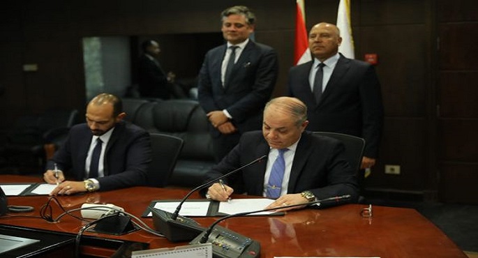 بالصور.. وزير النقل يشهد توقيع مذكرة تفاهم بشأن إنشاء وتجهيز منطقة لوجيستية متكاملة الخدمات