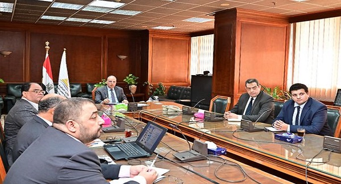 بالصور.. وزير الري: المهام الرئيسة لقطاع الخزانات تتضمن إنشاء القناطر الجديدة على نهر النيل وفرعيه