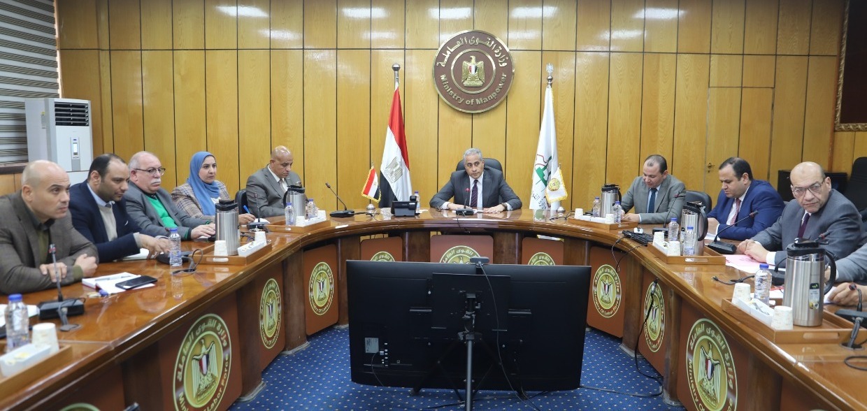 القوى العاملة: تكليفات الرئيس السيسي رعاية وحماية “ذوي الهمم”.. وخطة من الوزارة لتدريبهم وتأهيلهم لسوق العمل