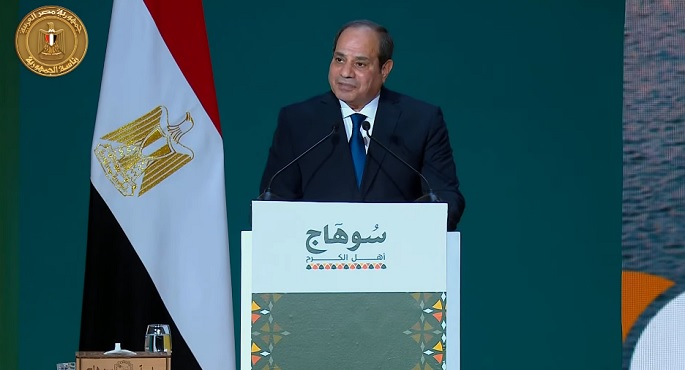 بالفيديو.. الرئيس السيسي : ماضون في مسيرة التطوير وبذل كل جهد يحقق التنمية وجودة الحياة لأهالينا بالصعيد
