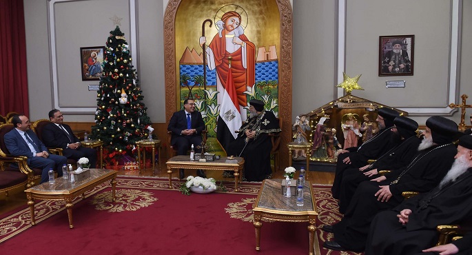 بالصور.. رئيس الوزراء يزور المقر البابوي لتهنئة البابا تواضروس الثاني بمناسبة الاحتفال بعيد الميلاد المجيد