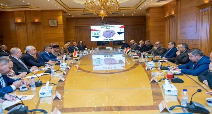 بالصور.. وزير الدولة للإنتاج الحربي يبحث مع وفد عراقي أوجه تعزيز التعاون