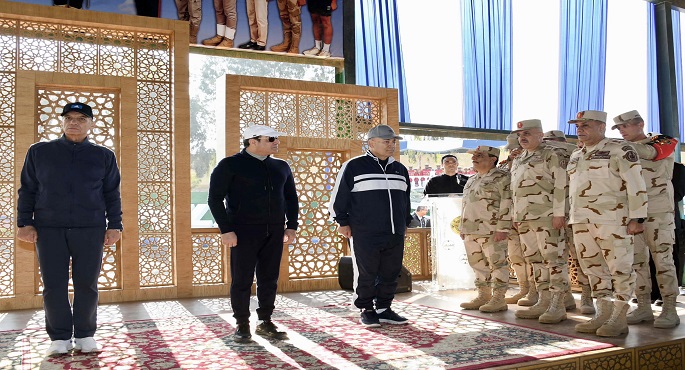 الأنباء الكويتية : الرئيس السيسي يشيد بمستوى إعداد طلبة الكلية الحربية