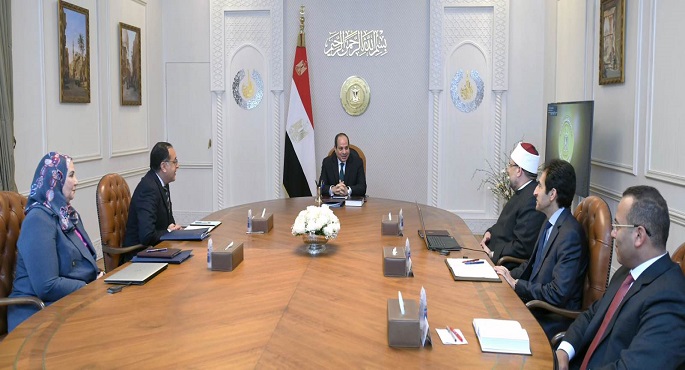 الرئيس السيسي يوجه بإنشاء مساجد كبرى فى المحافظات وزيادة مكافآت مسابقة القرآن