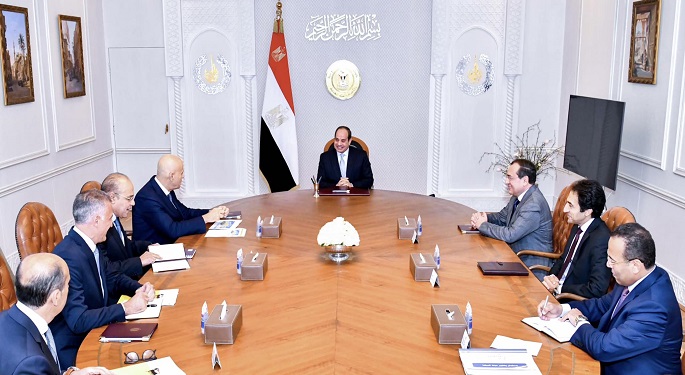 السيسي يوجه بتوسيع جهود البحث والاستكشاف والإنتاج بالتنسيق بين وزارة البترول وشركة إيني الإيطالية