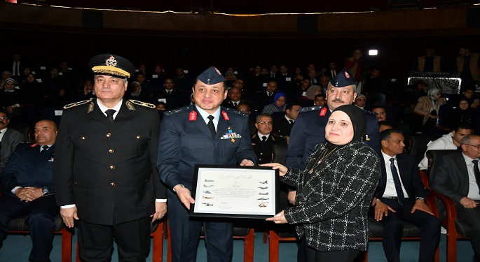 بالصور.. القوات المسلحة تنظم احتفالية “معا نحمي الوطن” لضباط الشرطة وعدد من أسر الشهداء